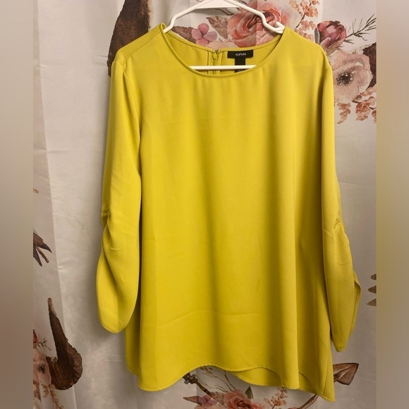 Alfani Tops - XL Alfani top​​​​